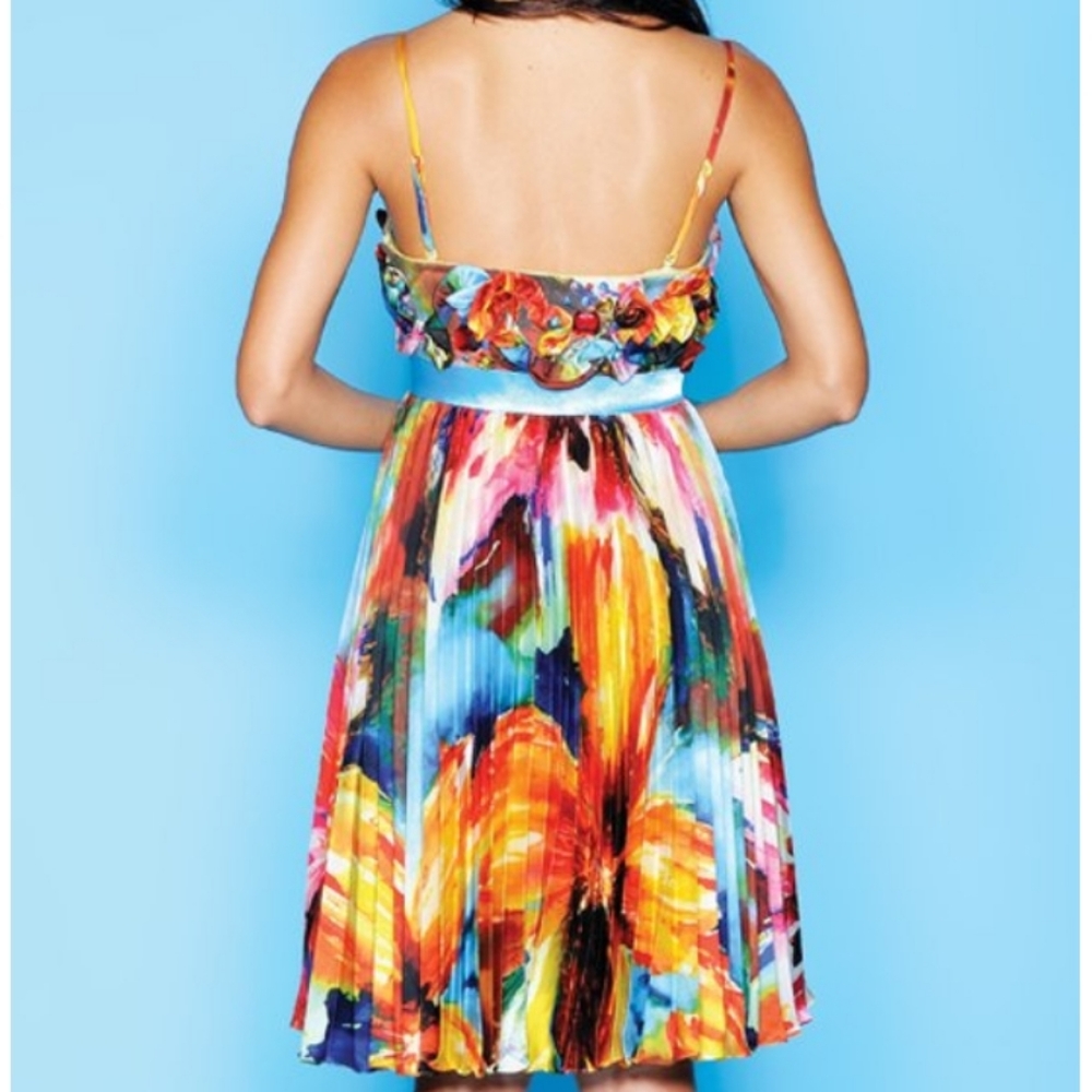 Multicolor fun strapless dress w/ rosettes - Picture 2 of 12